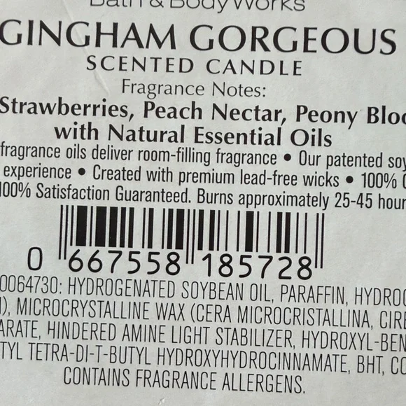 Bath & Body Works Gingham Gorgeous Candle - Pink and White - Picture 7 of 8
